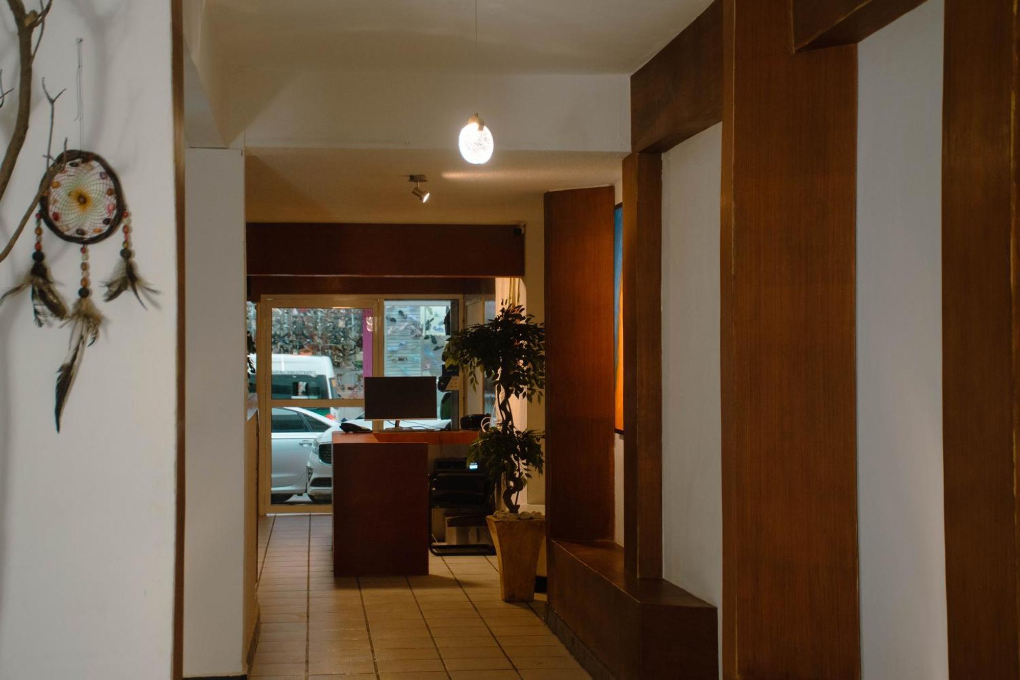 Hotel Sexta Avenida 塔帕丘拉 外观 照片