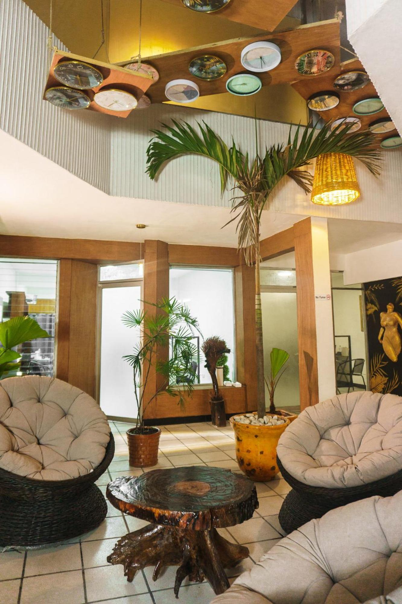 Hotel Sexta Avenida 塔帕丘拉 外观 照片
