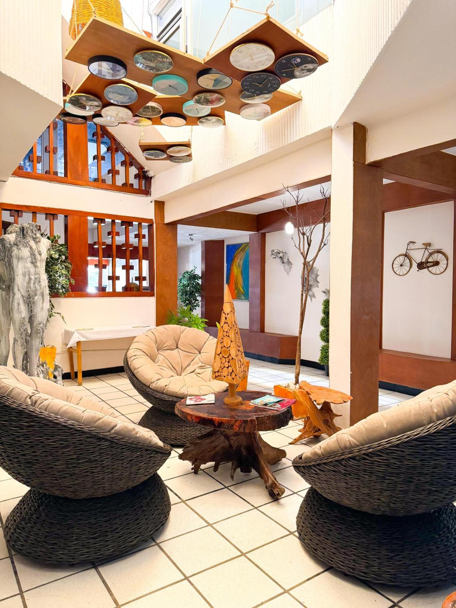 Hotel Sexta Avenida 塔帕丘拉 外观 照片